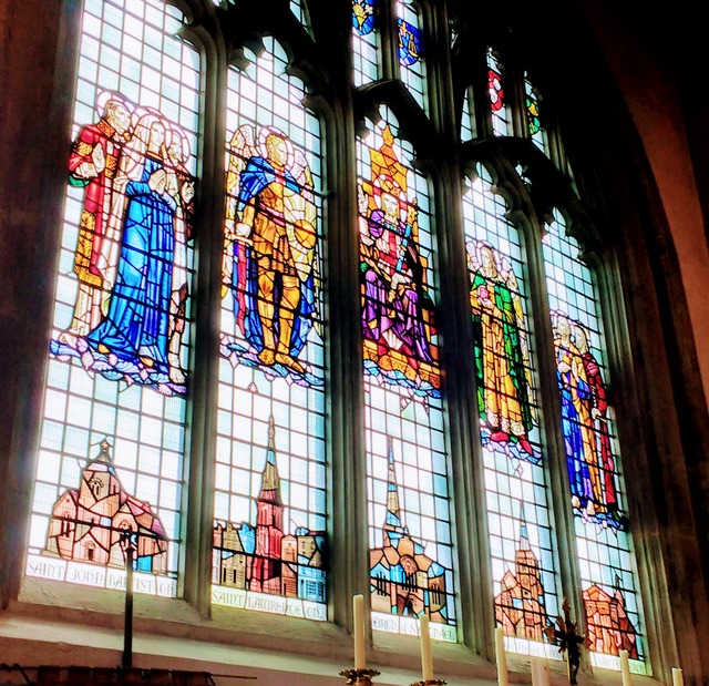 This stained glass window features four of Southamptons most famous churches - two of which feature in this blog post. This is from St Michaels church which is the oldest Medieval building in the city.